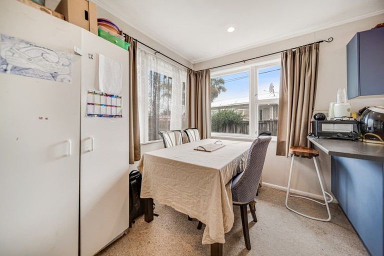 Photo of property in 33 English Street, St Andrews, Hamilton, 3200