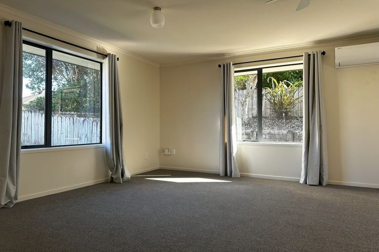 Photo of property in 13 Les Fisher Place, Pukekohe, 2120