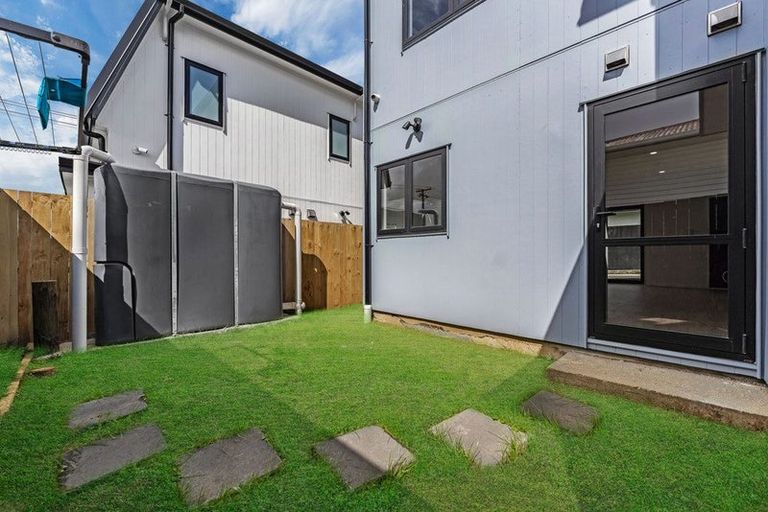 Photo of property in 7c Surrey Street, Manurewa, Auckland, 2102