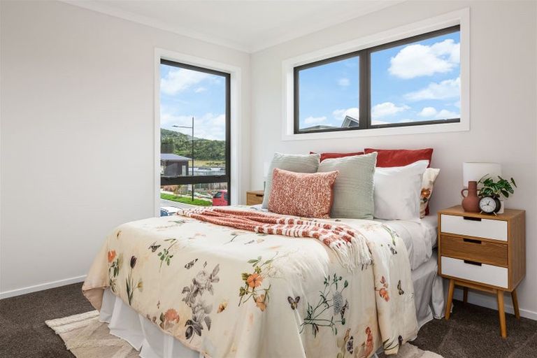 Photo of property in 2 Tokitoki Way, Kenepuru, Porirua, 5022