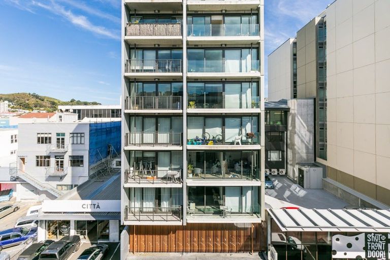 Photo of property in Forte Apartments, 52/13 College Street, Te Aro, Wellington, 6011
