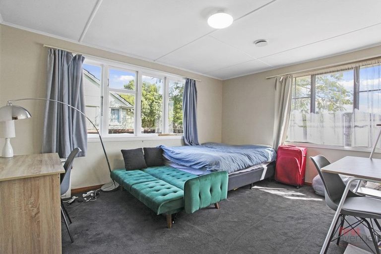Photo of property in 18 Roche Avenue, Upper Riccarton, Christchurch, 8041