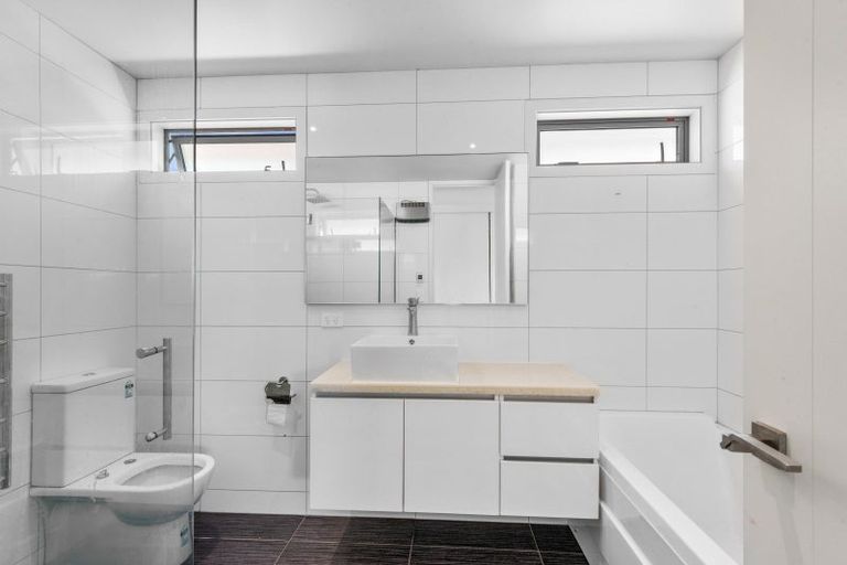 Photo of property in 1 Dalwood Crescent, Rolleston, 7614