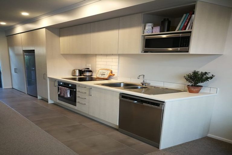 Photo of property in 25 Mollusc Road, Hobsonville, Auckland, 0616