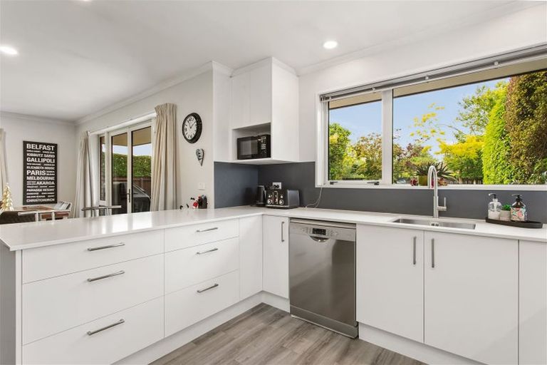 Photo of property in 5 Purakanui Place, Northwood, Christchurch, 8051