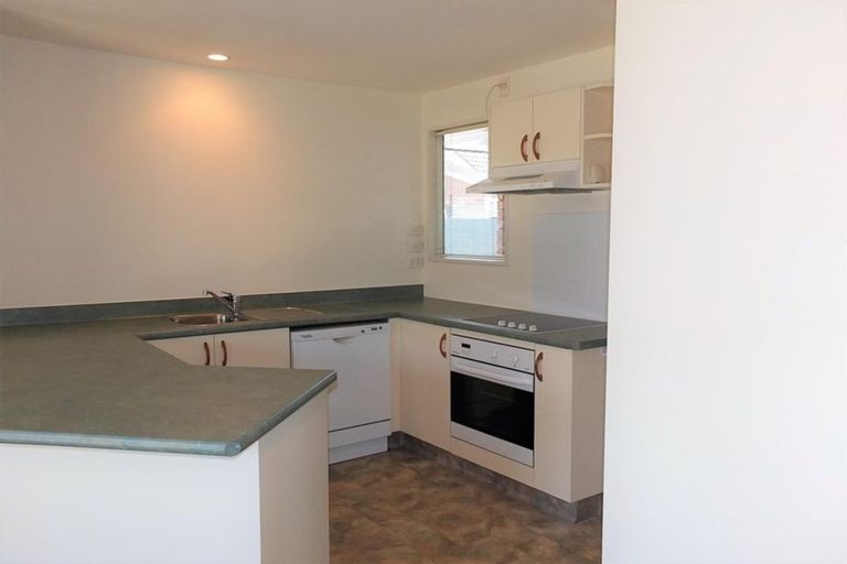 Photo of property in 90d Peverel Street, Riccarton, Christchurch, 8041