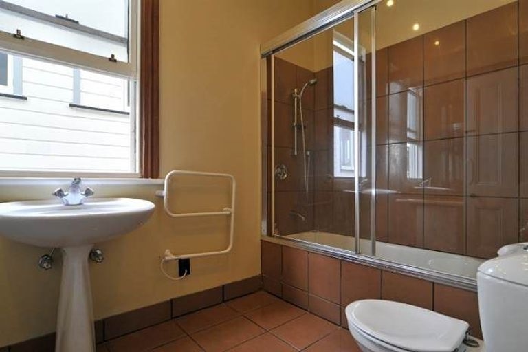 Photo of property in 219u3 The Terrace, Wellington Central, Wellington, 6011