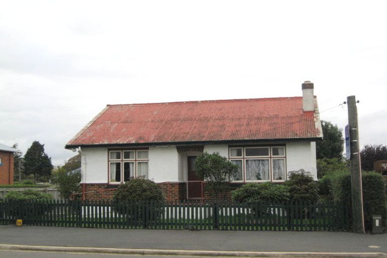 Photo of property in 23 Gordon Road, Mosgiel, 9024