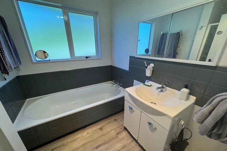 Photo of property in 71a Clifford Road, Johnsonville, Wellington, 6037