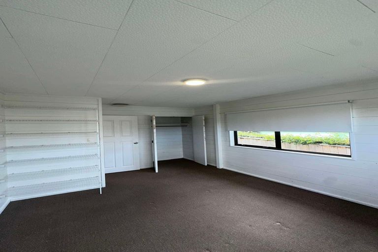 Photo of property in 4 Rotoma Rise, Clover Park, Auckland, 2019