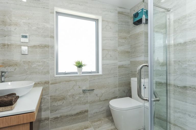 Photo of property in 36 Lockheed Street, Hobsonville, Auckland, 0618