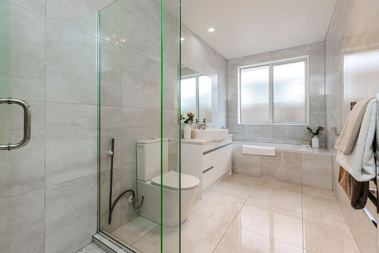 Photo of property in 61 Sapwood Crescent, Takanini, 2110