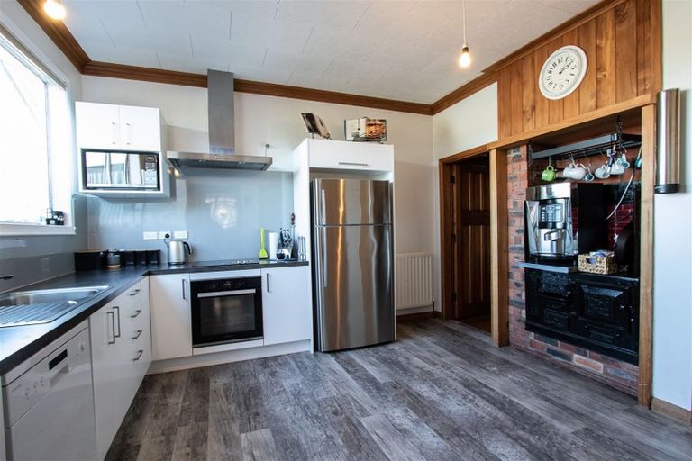 Photo of property in 176 Fitzherbert Street, Hokitika, 7810