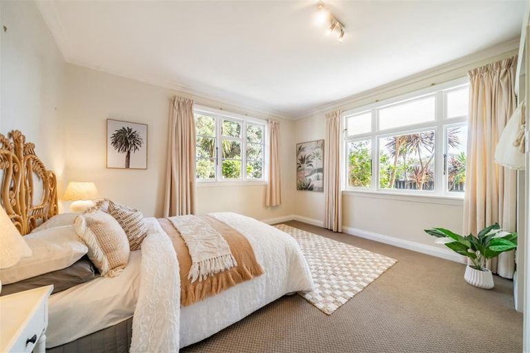 Photo of property in 37 Linwood Drive, Paraparaumu, 5032