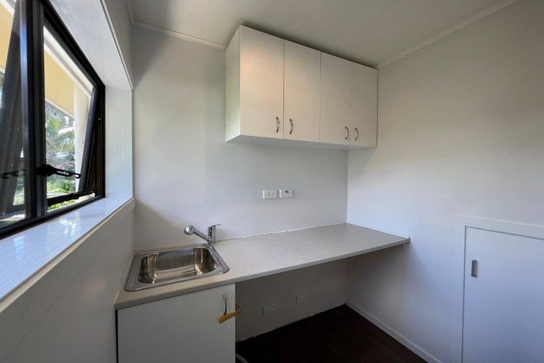 Photo of property in 37 Stanaway Street, Hillcrest, Auckland, 0627