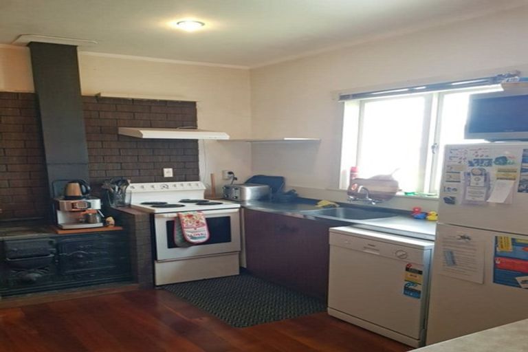 Photo of property in 14 Dominion Road, Tuakau, 2121
