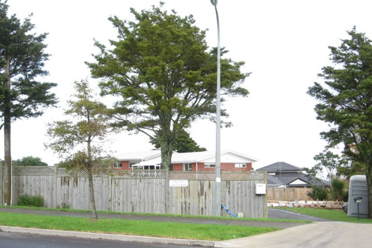 Photo of property in 22b Wairere Road, The Gardens, Auckland, 2105