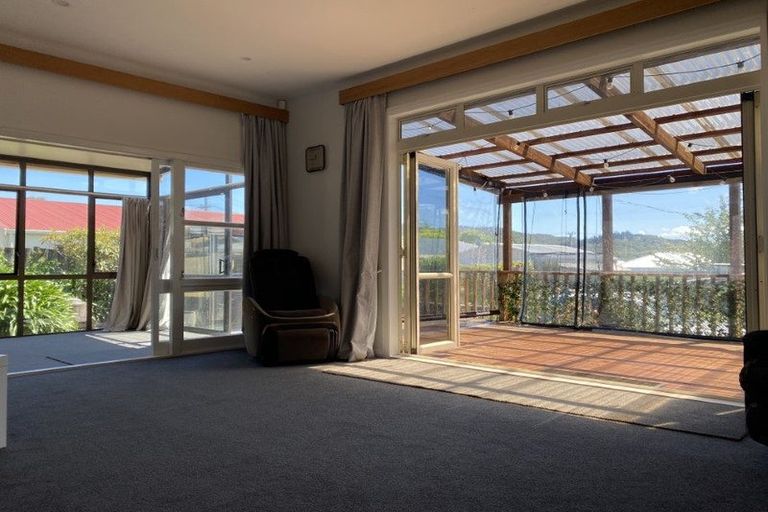 Photo of property in 26 Hay Street, Wainuiomata, Lower Hutt, 5014