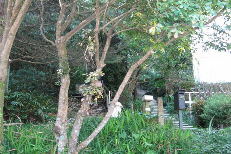 Photo of property in 35 Imlay Crescent, Ngaio, Wellington, 6035