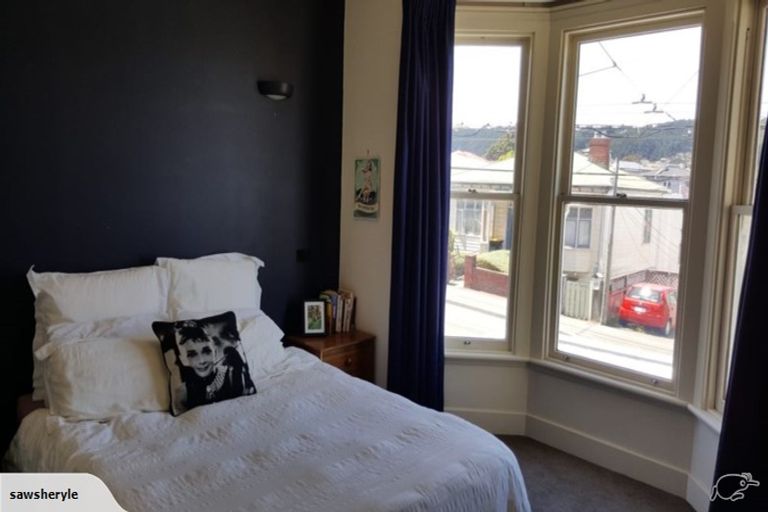 Photo of property in 102 Wallace Street, Mount Cook, Wellington, 6021