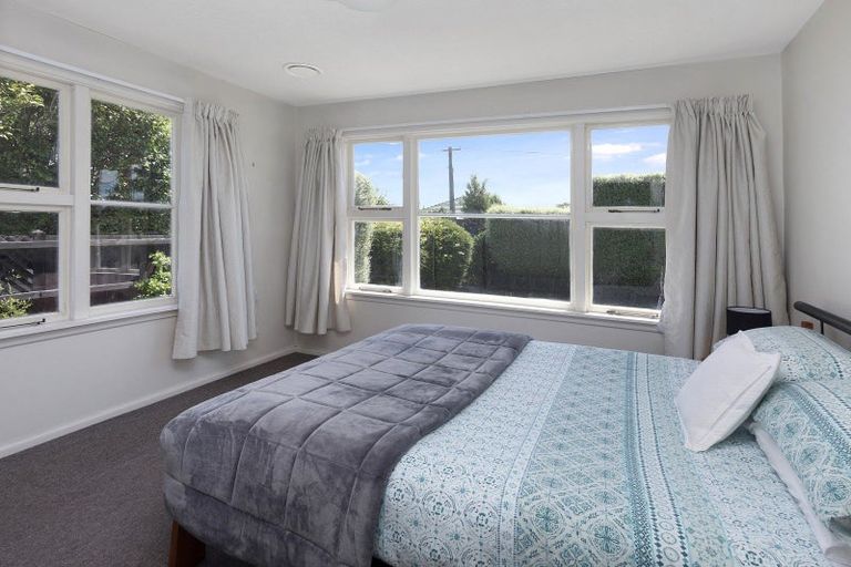 Photo of property in 22 Ravenna Street, Avonhead, Christchurch, 8042