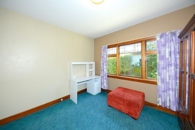 Photo of property in 166 Opawa Road, Hillsborough, Christchurch, 8022