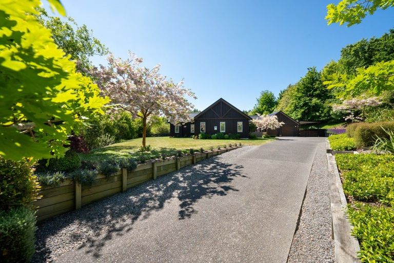 Photo of property in 38 Tauroa Valley Road, Havelock North, 4130