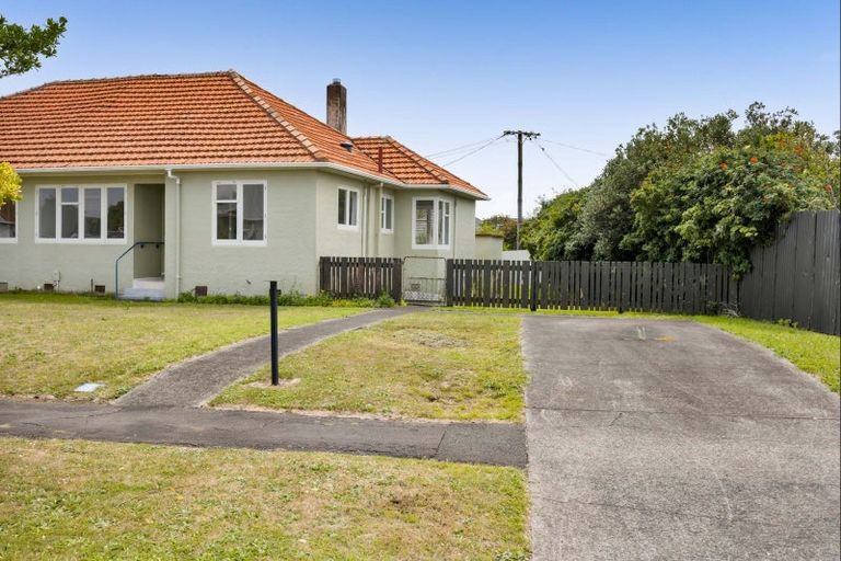 Photo of property in 51-53 Wrantage Street, Westown, New Plymouth, 4310
