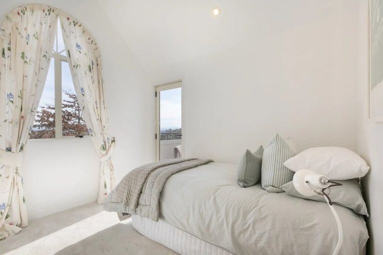 Photo of property in 130 Margaret Avenue, Havelock North, 4130