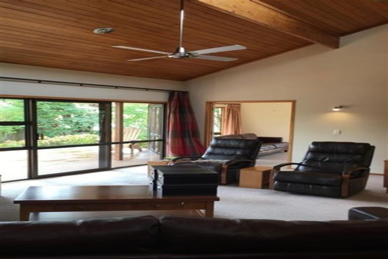 Photo of property in 6 Septimus Place, Henderson, Auckland, 0612