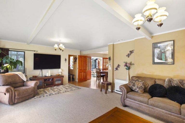 Photo of property in 86 Soldiers Road, Kuku, Levin, 5570