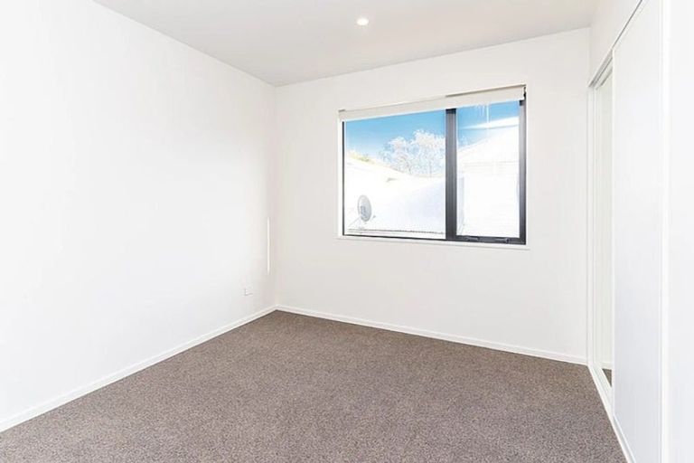 Photo of property in 77 Linwood Avenue, Linwood, Christchurch, 8011