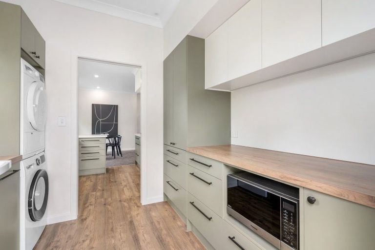 Photo of property in 109 Seaward Road, Edendale, 9825