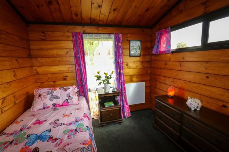 Photo of property in 2 Hunter Street, Dannevirke, 4930