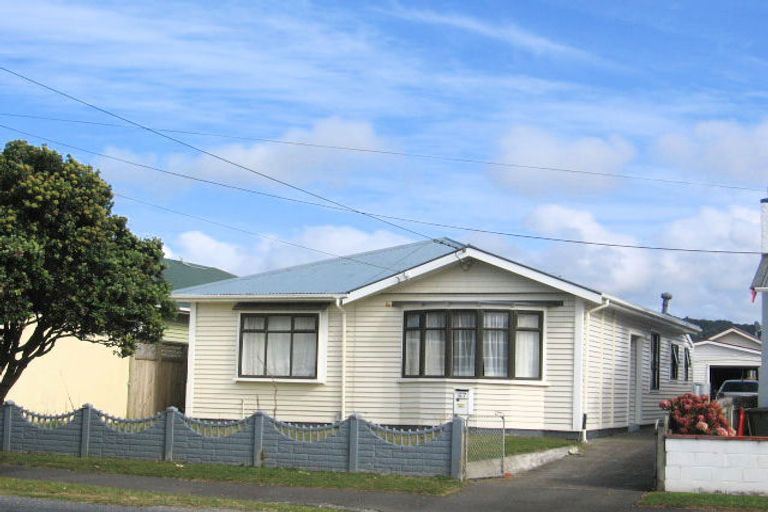 Photo of property in 67 Kauri Street, Miramar, Wellington, 6022