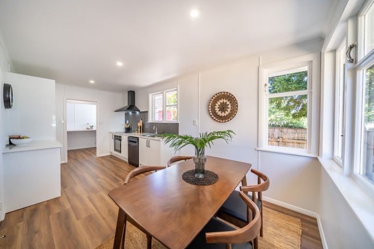 Photo of property in 14f1- Holdsworth Avenue, Trentham, Upper Hutt, 5018