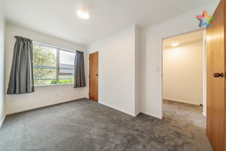 Photo of property in 4c Flock Grove, Fairfield, Lower Hutt, 5011