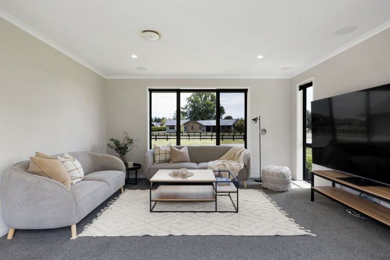 Photo of property in 5 South Oaks Close, Pukemoremore, Cambridge, 3493