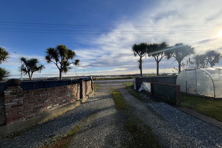 Photo of property in 180 Bluff Highway, Kew, Invercargill, 9812