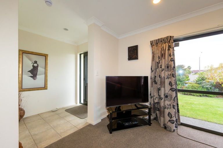 Photo of property in 2d Forward Street, Greenmeadows, Napier, 4112