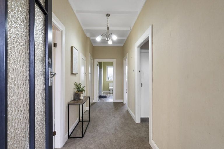 Photo of property in 188 Brooklands Road, Vogeltown, New Plymouth, 4310