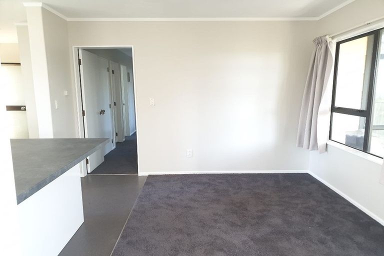 Photo of property in 22 Linwood Drive, Paraparaumu, 5032