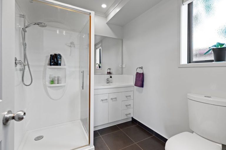 Photo of property in 24 Carrington Drive, Papamoa Beach, Papamoa, 3118