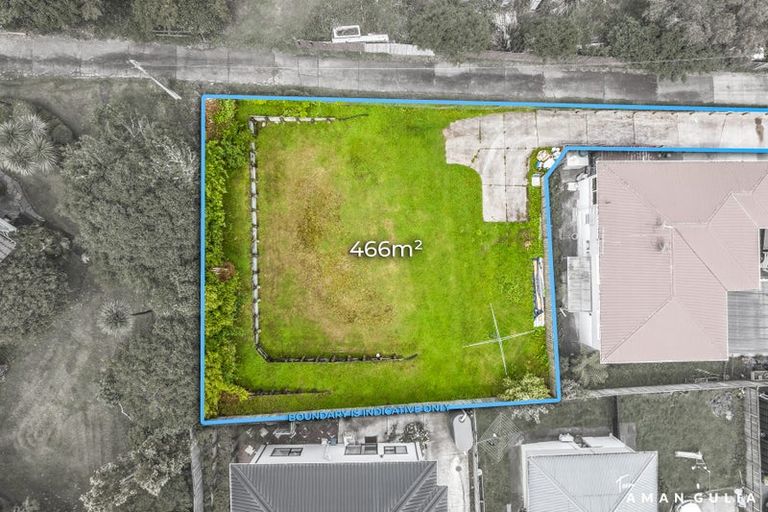 Photo of property in 208c Henderson Valley Road, Henderson, Auckland, 0612