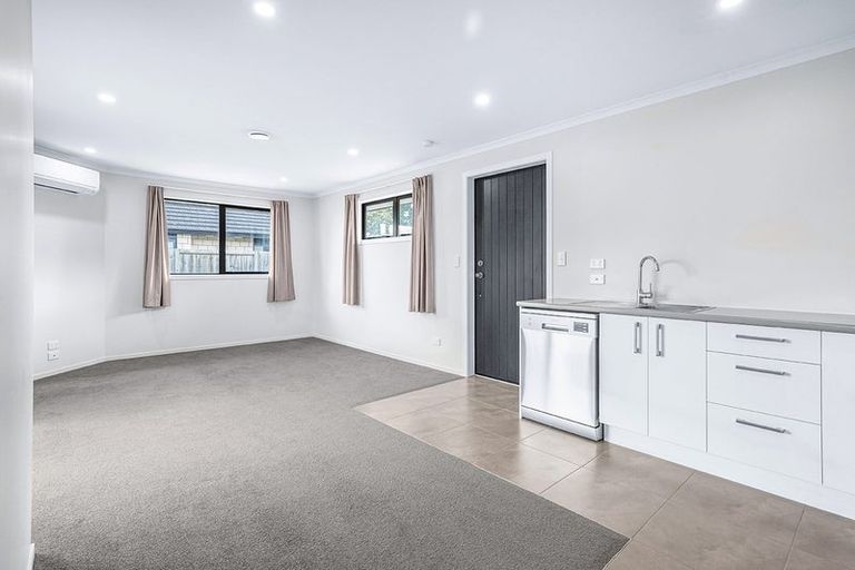 Photo of property in 5 Oderings Place, Huntington, Hamilton, 3210