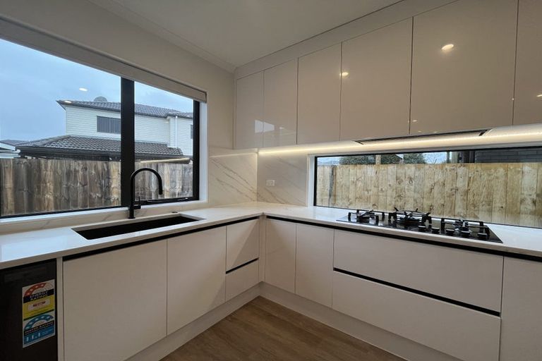 Photo of property in 13a Graeme Avenue, Mangere East, Auckland, 2024