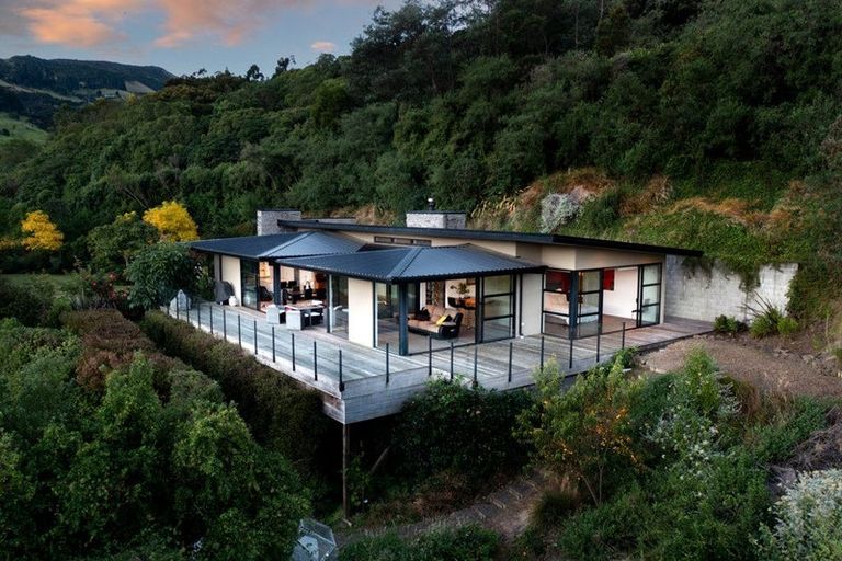 Photo of property in 34 Pawsons Valley Road, Duvauchelle, 7581