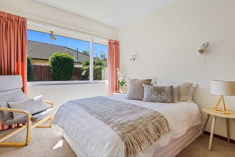 Photo of property in 208 Waimairi Road, Ilam, Christchurch, 8041