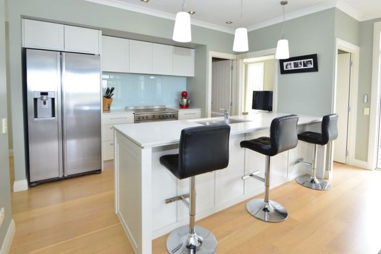 Photo of property in 19 Landmark Terrace, Orewa, 0931