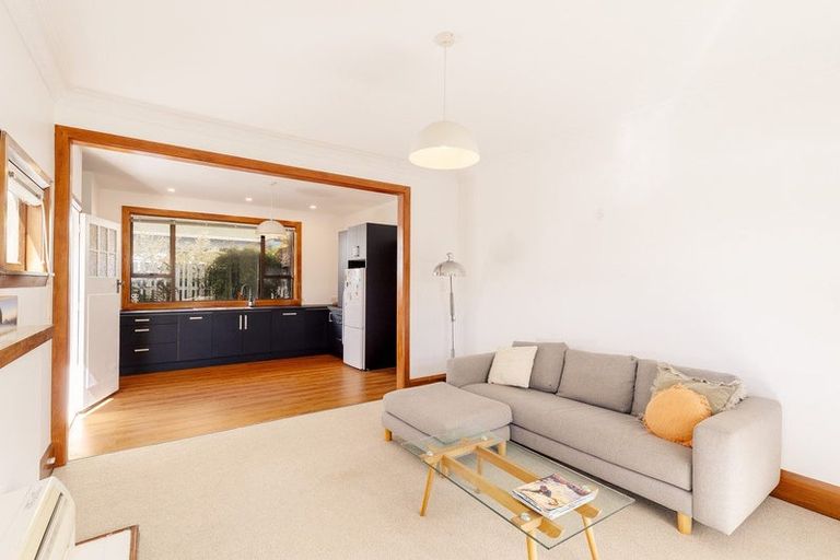 Photo of property in 66 Saint Martins Road, Saint Martins, Christchurch, 8022